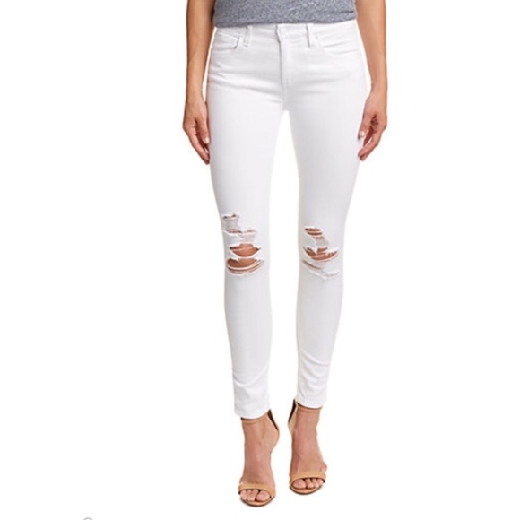 white distressed ankle jeans